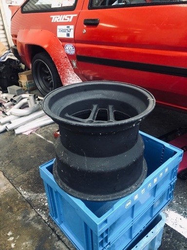 トムス・レーシング TOM'S Racing マグネシウム製racingホイール