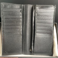今日まで安売りGUCCI長財布の画像