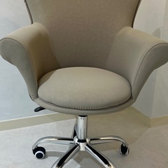美品☆１人用ソファキャスター付きの画像