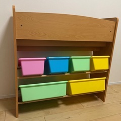 絵本棚の画像