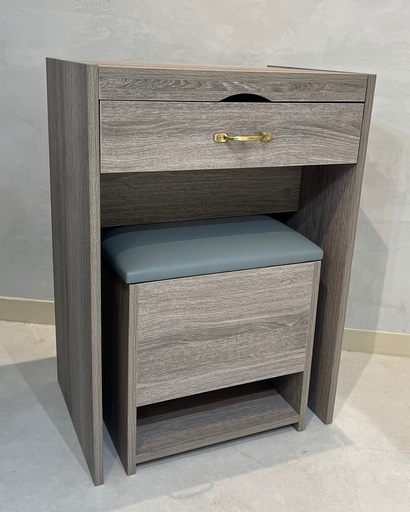 美品☆ドレッサー（スツール付き）