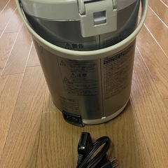 電気ポット　値下げ可の画像