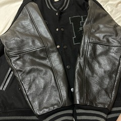 レザージャケットの画像