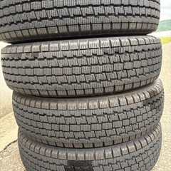12インチ、スタッドレスタイヤ　BRIDGESTONE 145/R12 W300スタッドレスタイヤ4本セットの画像