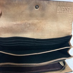 ◆DIESEL ディーゼル　長財布◆　フラップ式　本革　L字ファスナー小銭入れ　ロゴプレート　ブラック 【USED】 0603 DIESELの画像