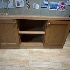 テレビボードの画像