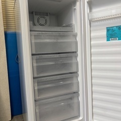 高年式！美品！138L☆1ドア☆冷凍庫☆お買得☆の画像