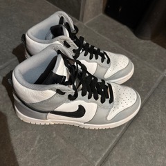NIKE バイユーの画像