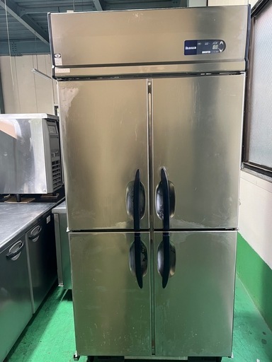 2013年大和縦型冷蔵庫900x650x1890