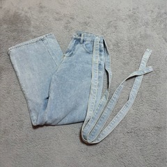 ハイウエスト紐パンツの画像