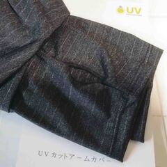 新品✨現役医師監修 冷感 UVカット アームカバー 指穴あり ブラック 黒の画像
