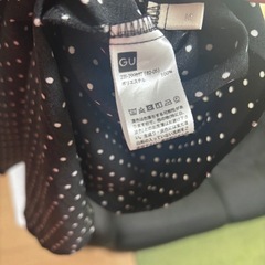 GU　ドット柄ワンピースの画像