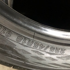 225/45R18ヨコハマ2本取り付け無料の画像