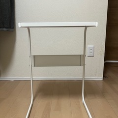 《0円》IKEA テーブルの画像