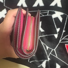 MICHAEL KORS ピンク ジッピー二つ折り財布 美品の画像