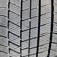ブリヂストンVRX3 245/45R17　の画像