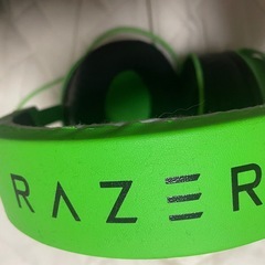 Razer ゲーミングヘッドフォン 中古の画像