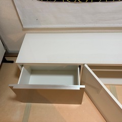 テレビ台
の画像