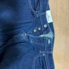 HOLLISTER  ジーンズの画像