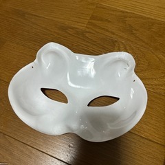 お面　猫?狐?の画像
