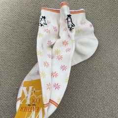 新品未使用♡花柄のスニーカーソックスです☺️の画像