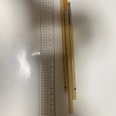 アクリル絵の具の画像