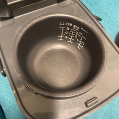 タイガー3合炊飯器
の画像