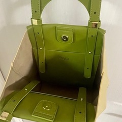 A4サイズ収納可✨PUレザーバッグ／展示会購入・使用少なめ・シワありの画像