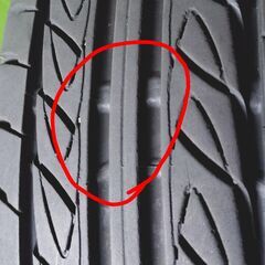 🔴山口市、夏タイヤ2本185/70R14￥2000🔴ブリヂストン🔴2008年バリ山🔴車検用にも🔴屋内保管品の画像