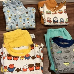 男の子　70〜90冬用パジャマ、長袖、長ズボンなどの画像