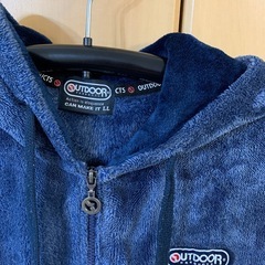 OUTDOORジップアップパーカーの画像