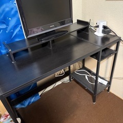 ゲーミング、パソコン デスク
の画像