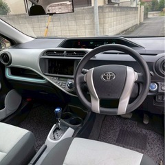 トヨタ　アクア　H25年　車検R8年4月　151000km諸経費無しの画像