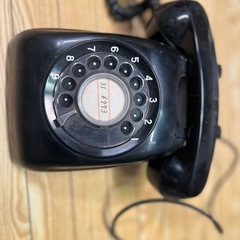 レトロ　黒電話の画像