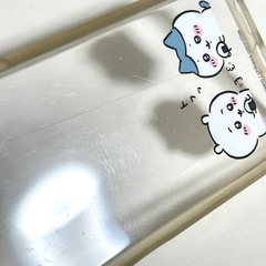 ちいかわ なんかちいさくてかわいいやつ iPhone SE3 ケース ハチワレの画像