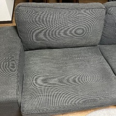 IKEA3人掛けソファ引き取りに来てくれる方限定で無料でお譲りいたします！の画像