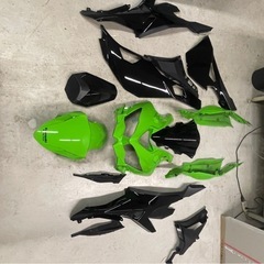 ニンジャzx4rカウルパーツセットの画像