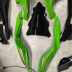 ニンジャzx4rカウルパーツセットの画像