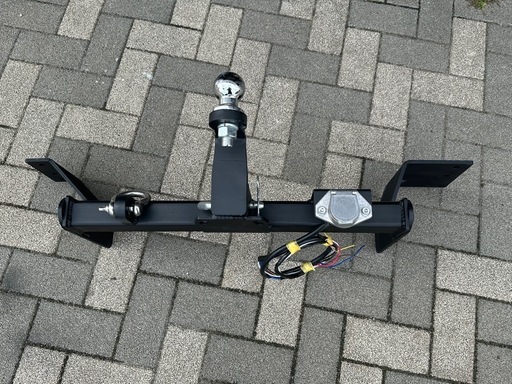 プリウス30  ヒッチメンバー一式　