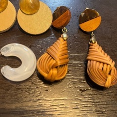 未使用あり✨定価3,000円ほど✨お洒落ピアスセット✨の画像