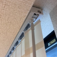 バーチカルブラインド　ブラインドカーテンの画像