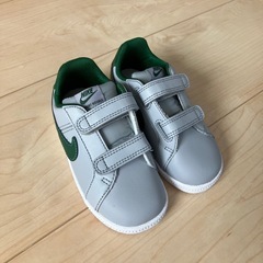新品　NIKE ベビーキッズスニーカー　13の画像
