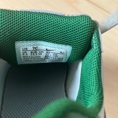 新品　NIKE ベビーキッズスニーカー　13の画像