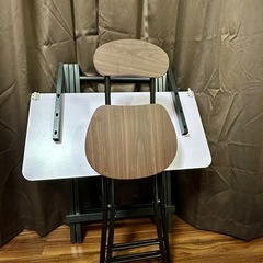 折りたたみテーブルとチェアセット 直接引取の画像