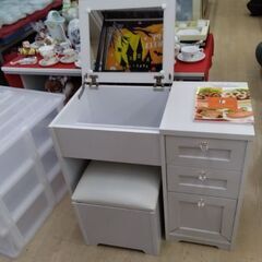ドレッサー　化粧台　コンパクトデスク　机　イス　チェア　姿見　鏡の画像