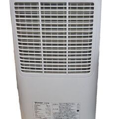 シャープ除湿機（空気清浄機能付き）の画像