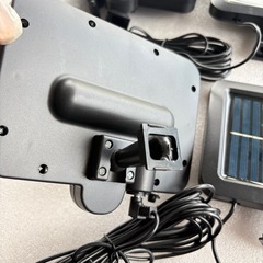 新品 2個セット　56LED 投光器　防水 屋外照明　センサー機能付き　自動点灯　5mケーブル付き の画像