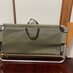 キャンプ　アウトドアColemanフォールディングベンチの画像