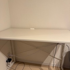 机　デスク　パソコンデスク　ホワイトの画像