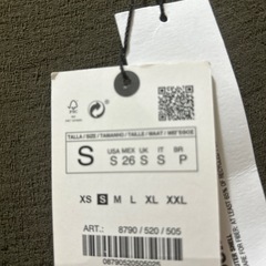 ZARA 新品未使用タグ付ロングワンピ
の画像